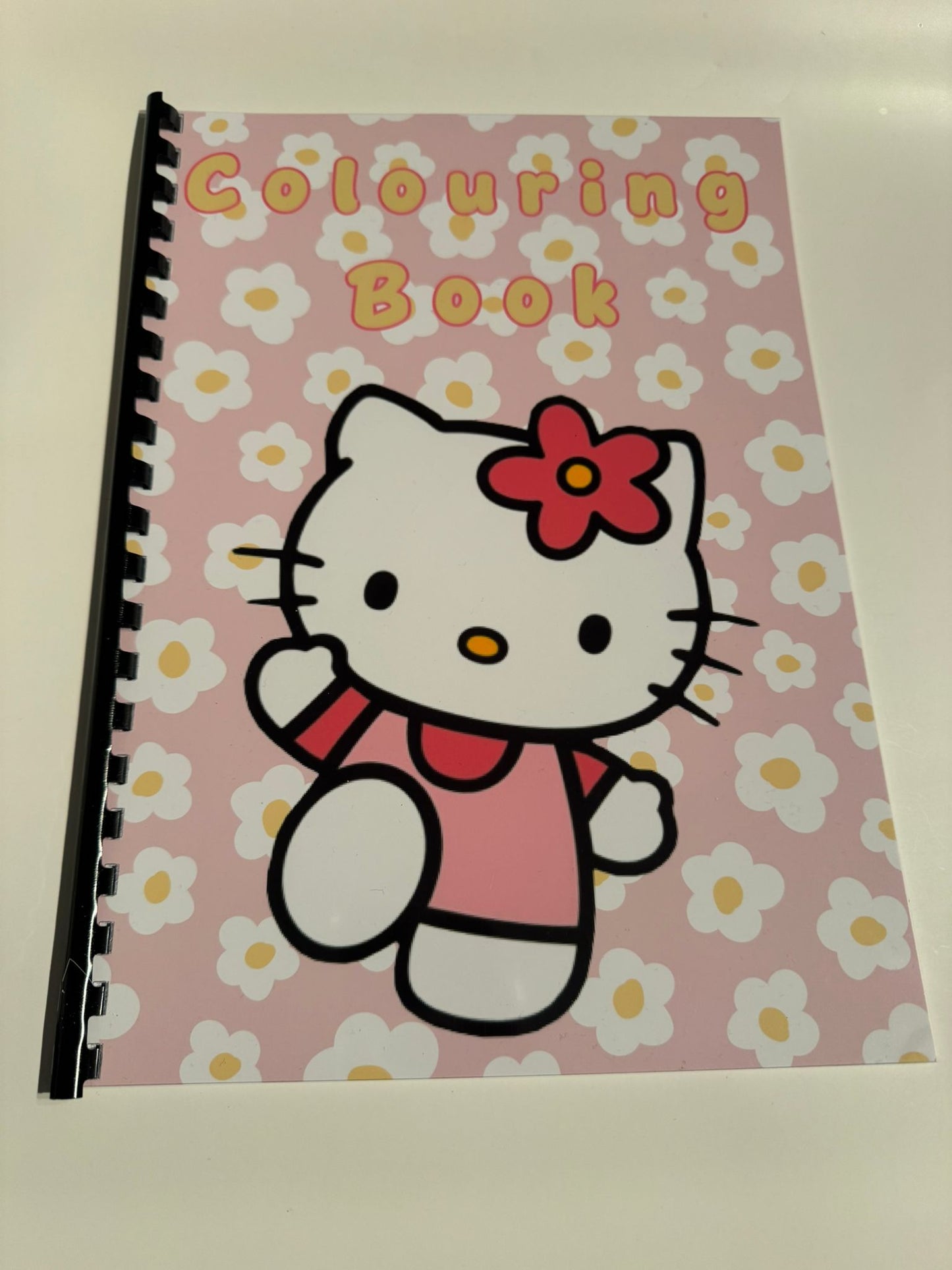 Hello Kitty Colouring Book