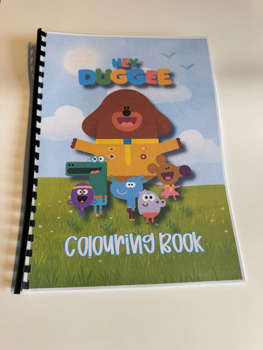 Hey Duggee Colouring Book