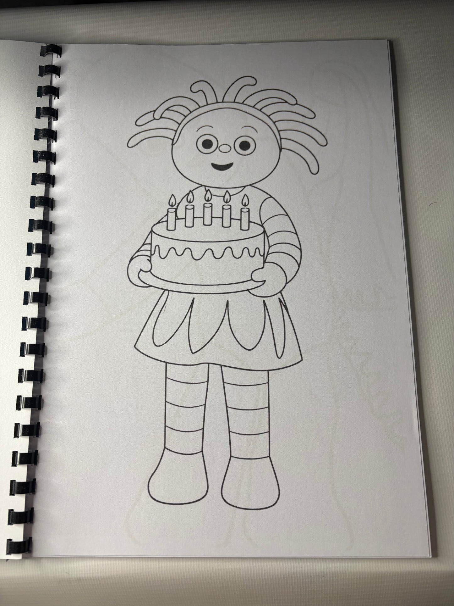 In the Night Garden Colouring Book