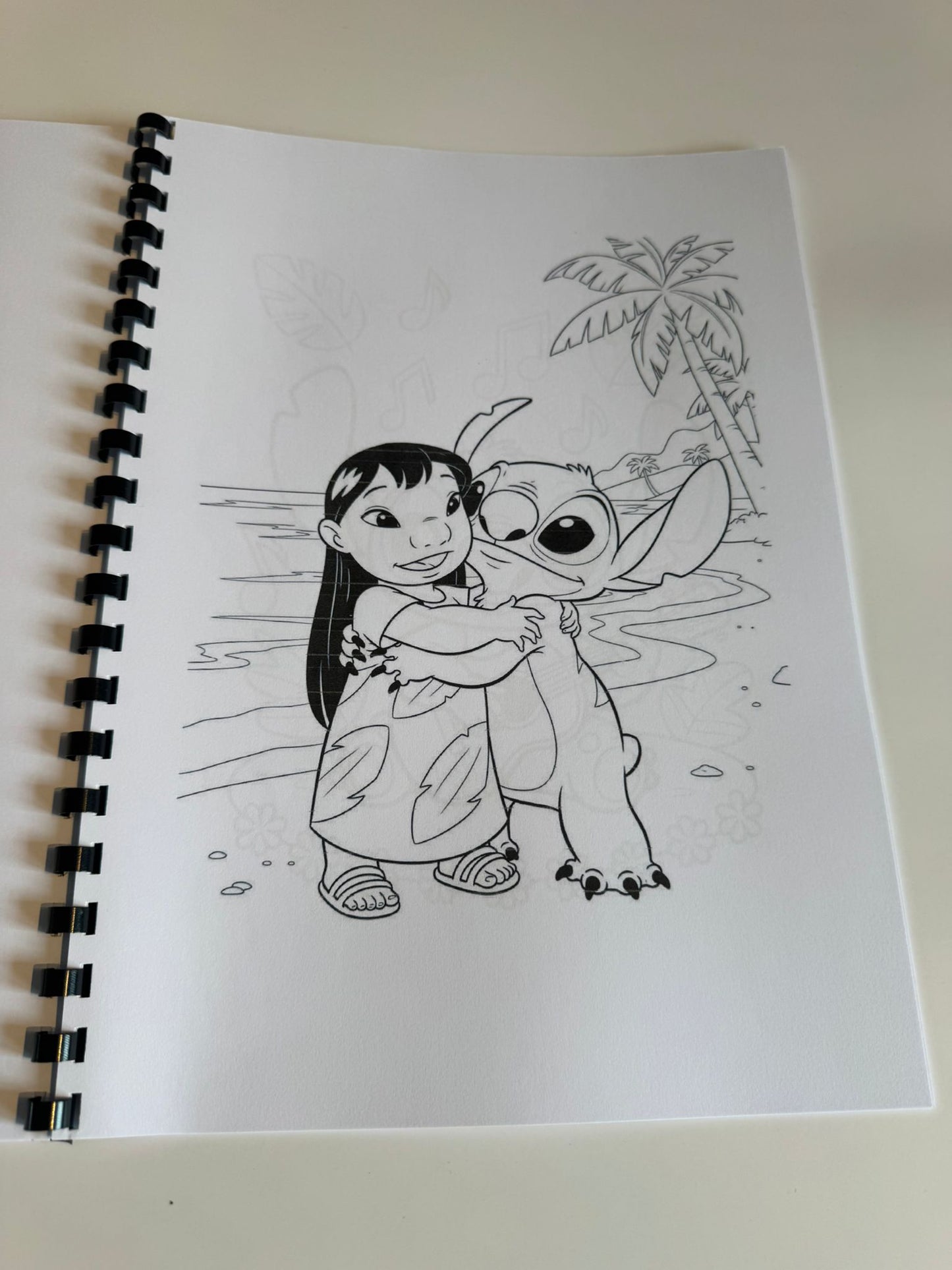 Lilo & Stich Colouring Book