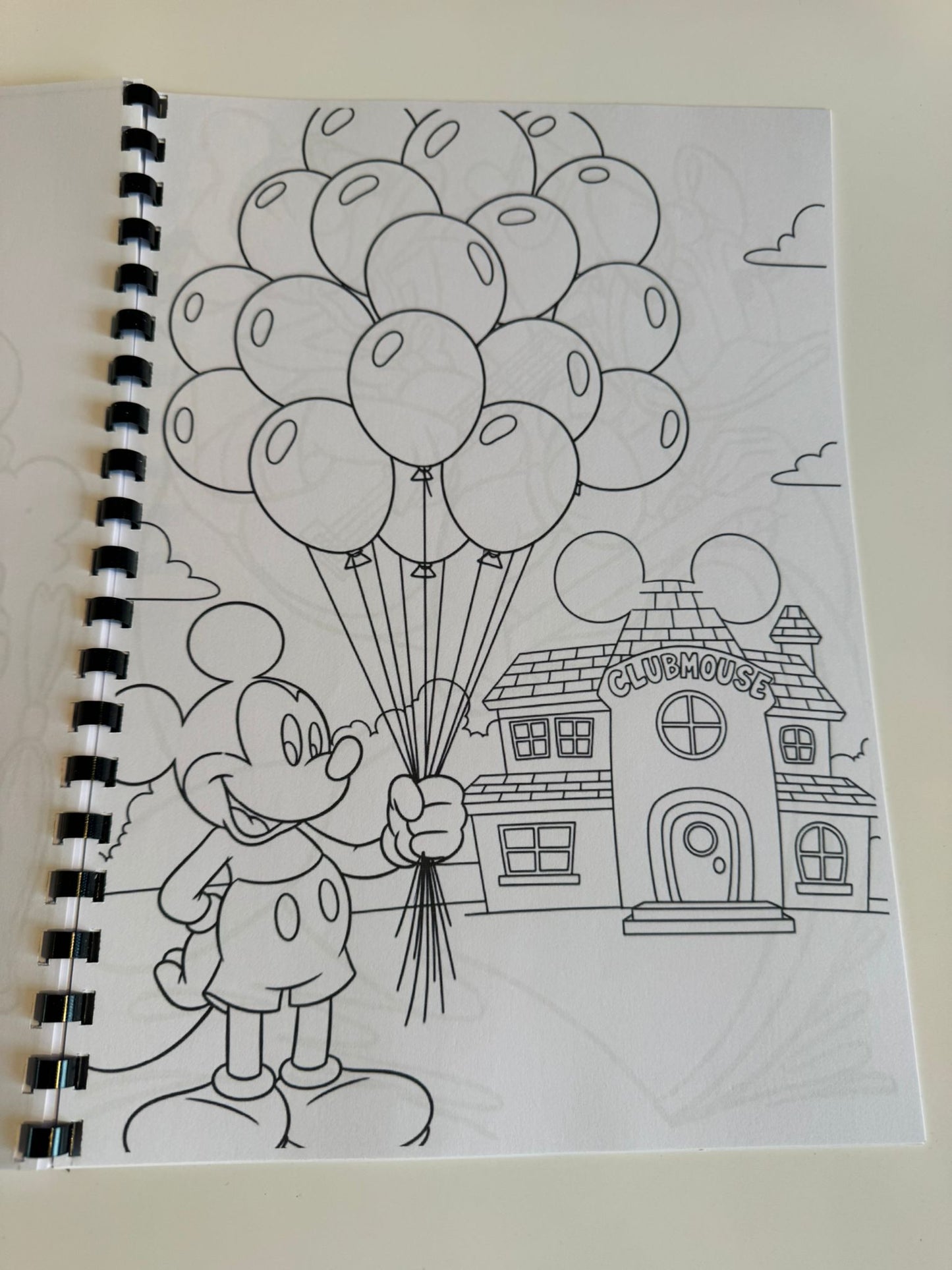 Mickey & Friends Colouring Book