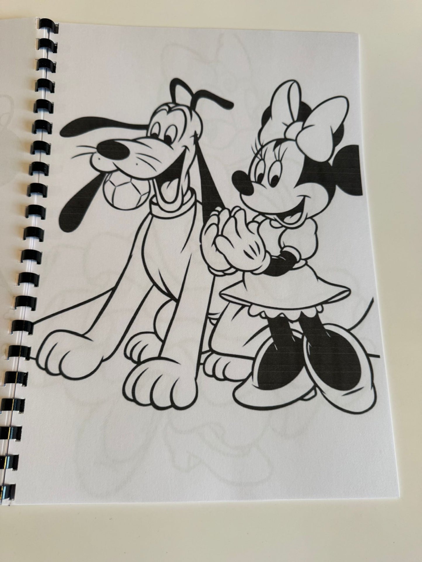 Mickey & Friends Colouring Book