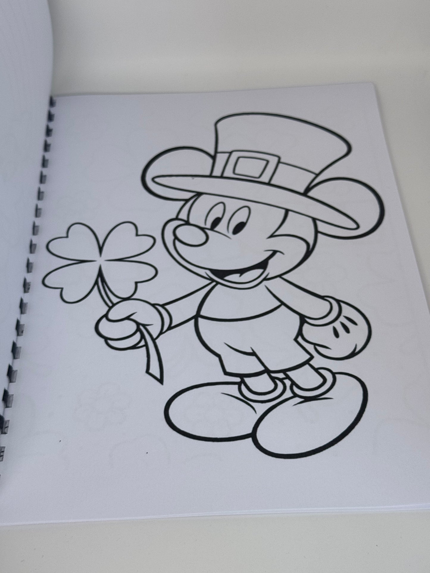 St Patrick's Day (2) Colouring Book