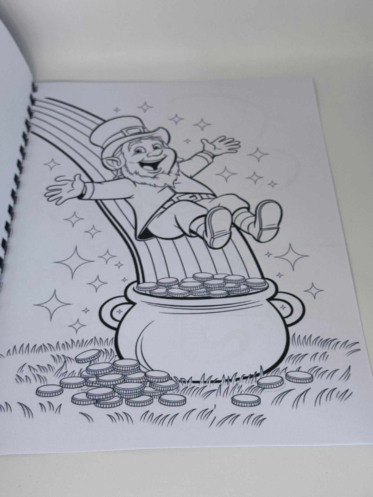 St Patrick's Day (2) Colouring Book