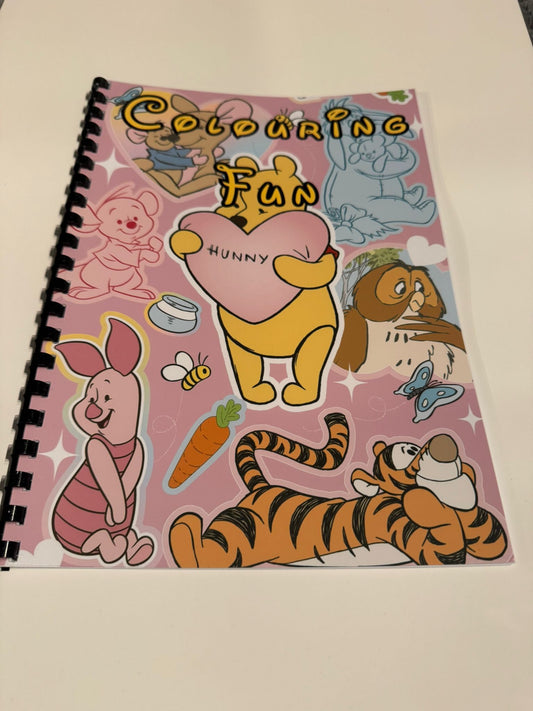 Winnie Pooh Colourig Book