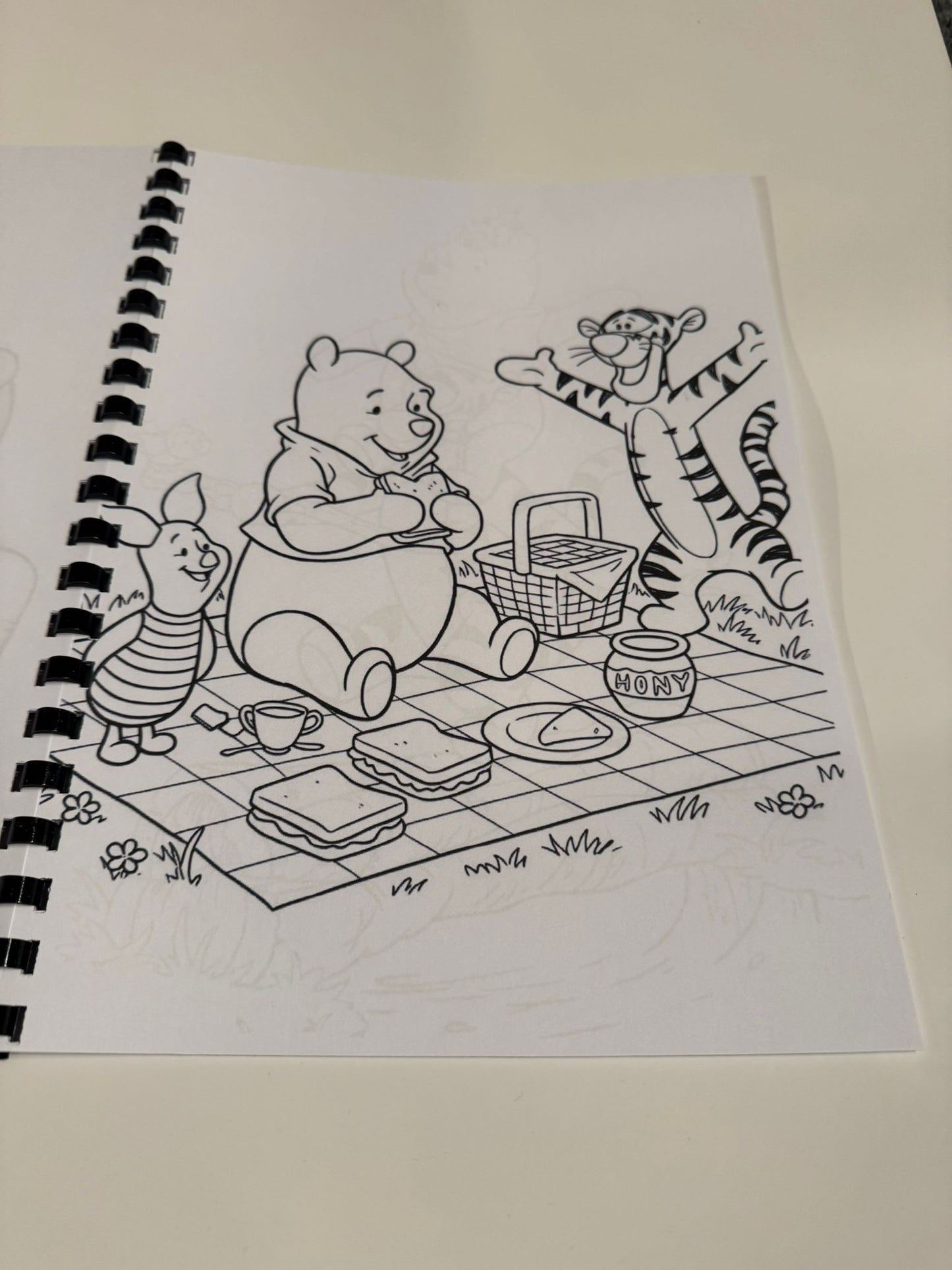 Winnie Pooh Colouring Book